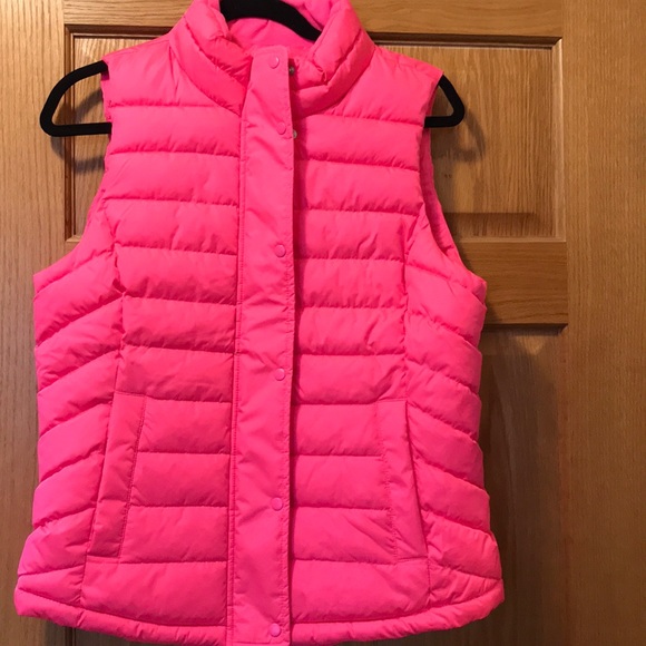 GAP Neon Pink vest - Picture 2 of 5